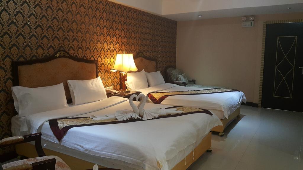 The Privi Suites Pattaya Exterior foto