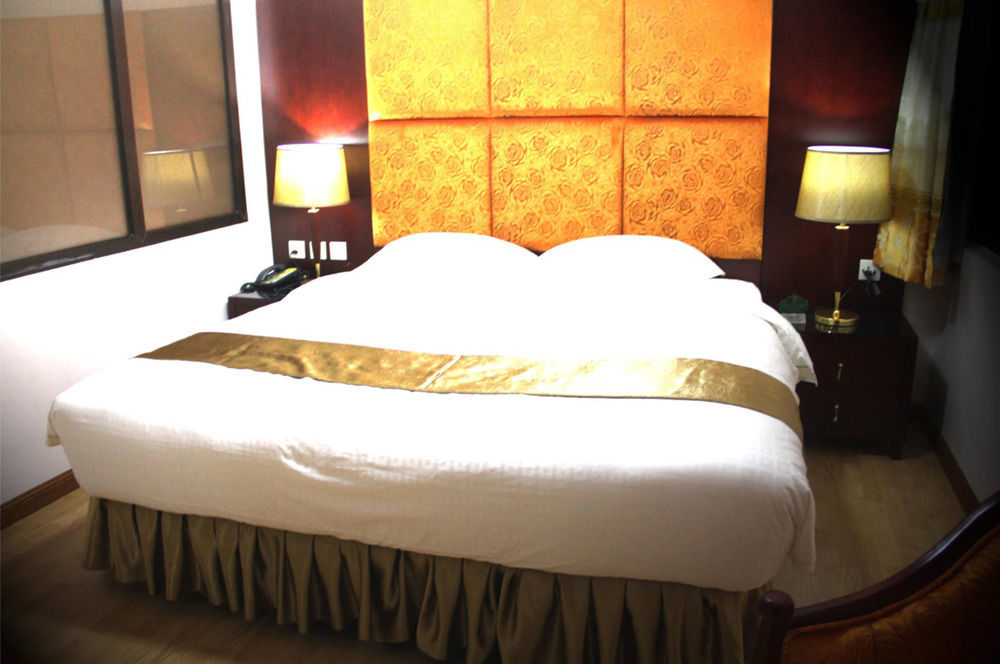 The Privi Suites Pattaya Exterior foto