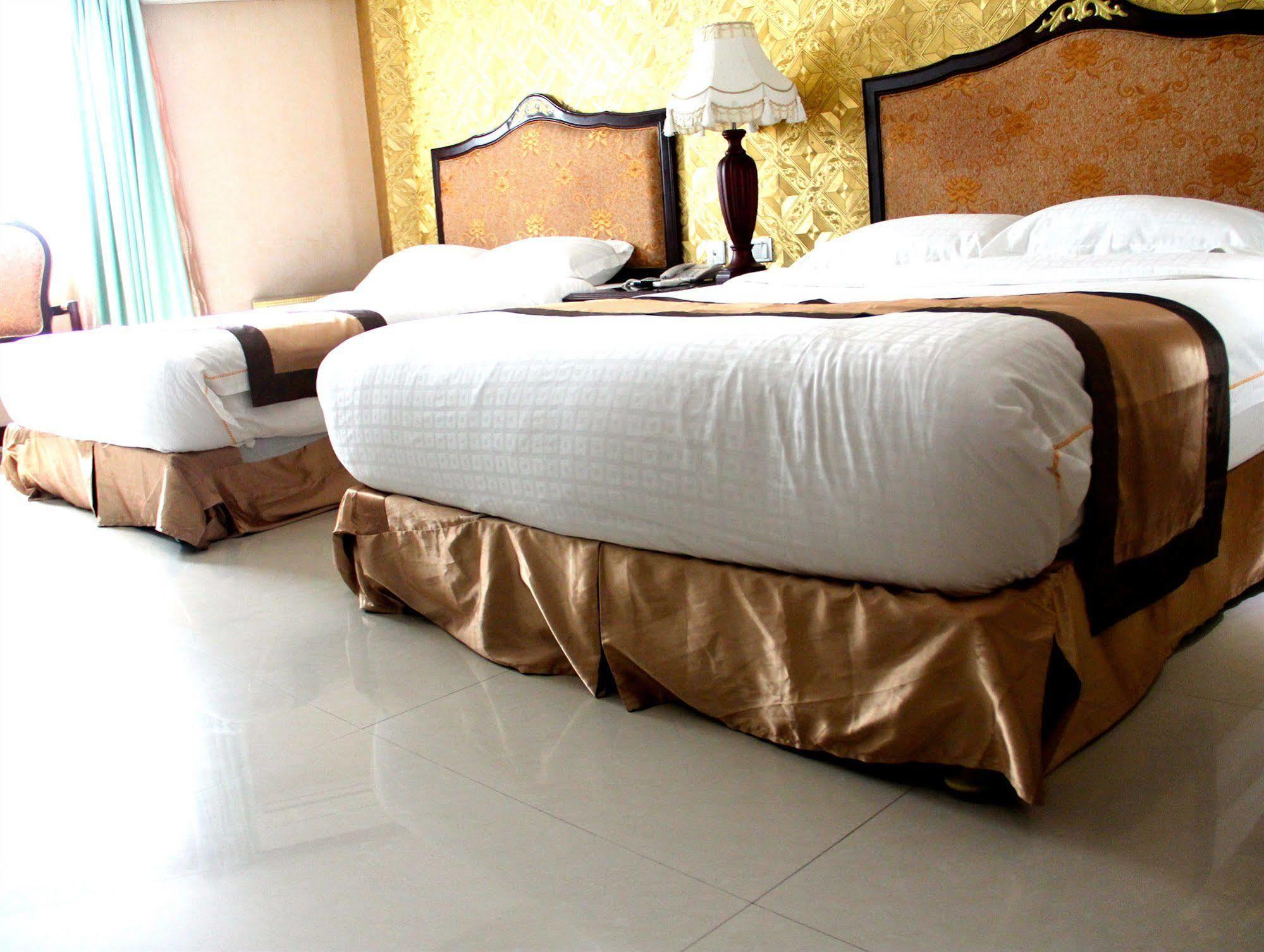 The Privi Suites Pattaya Exterior foto